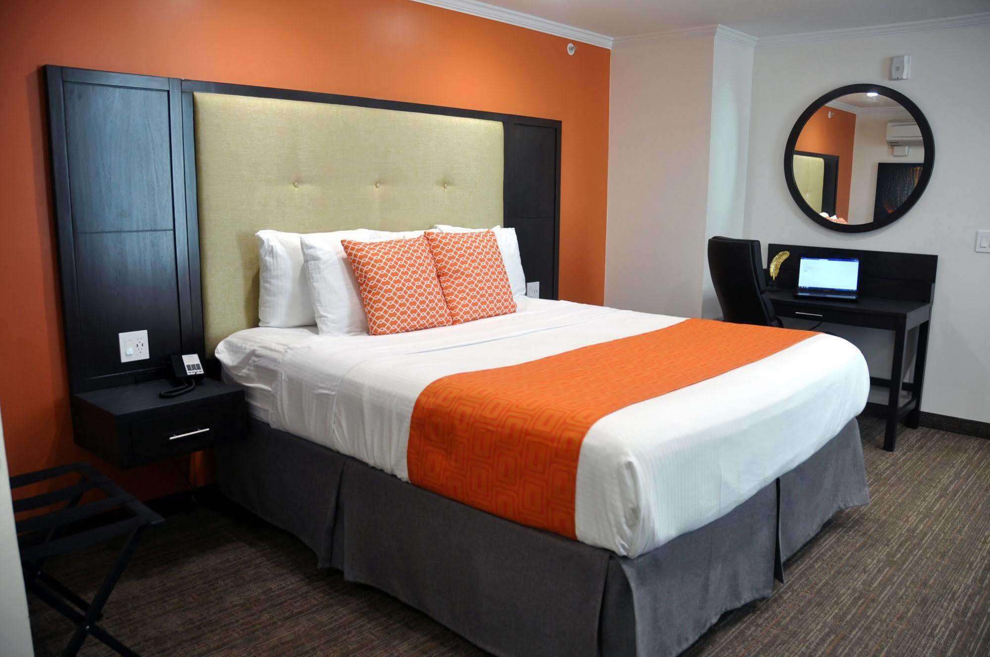 Days Inn San Jose Airport Buitenkant foto